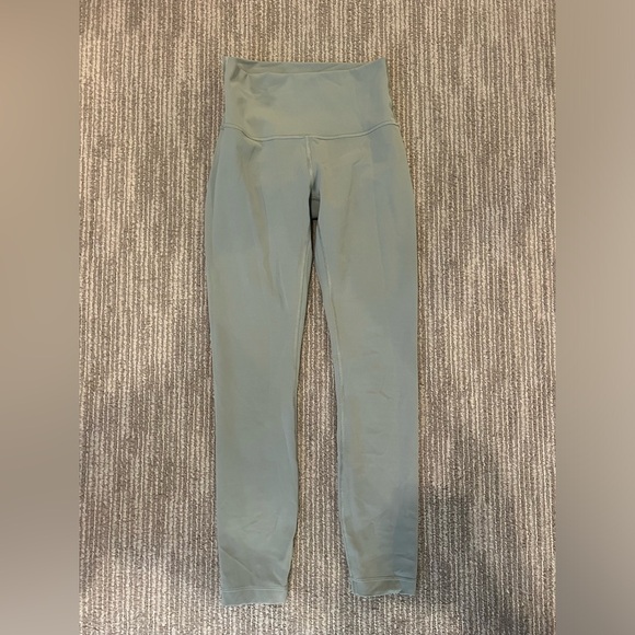 Light green size 4 LULU LEGGINGS - Picture 3 of 6
